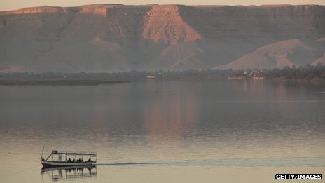 Ethiopia diverts Blue Nile for controversial dam build